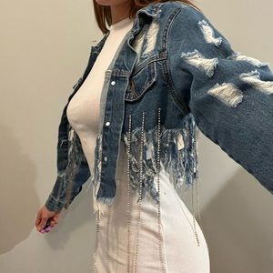 Cropped denim jacket fringe